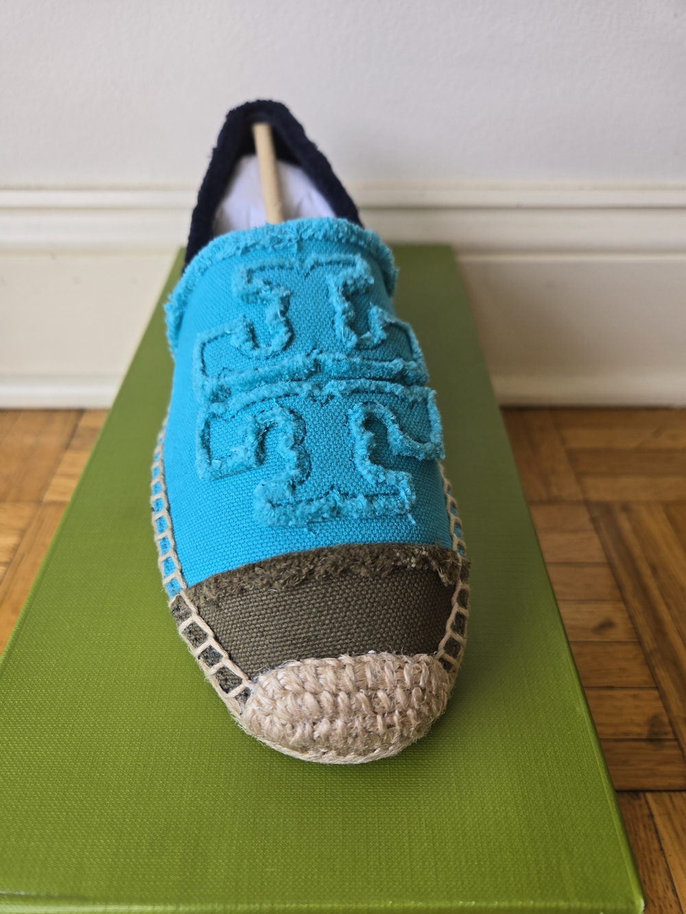Brand New Tory Burch Summer Sky & Army Blue Espadrille Slip-On